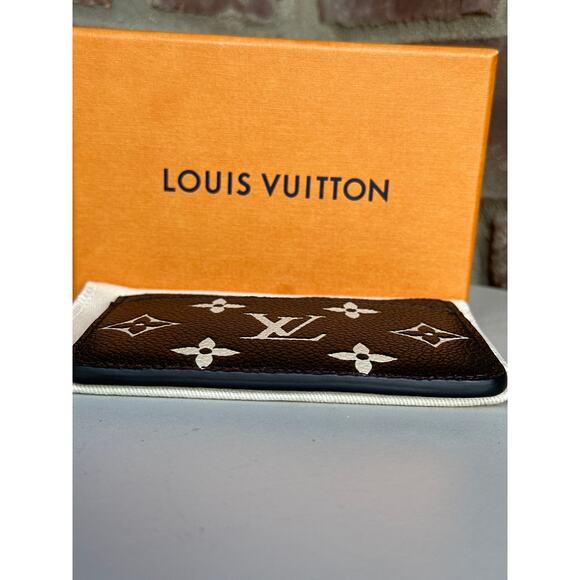 Louis Vuitton BiColor Cardholder 61123 - Picture 3 of 6
